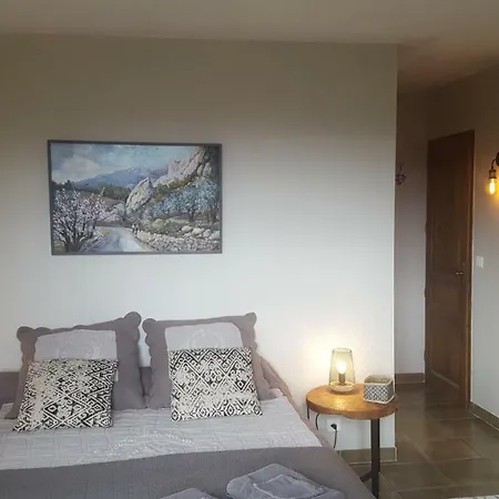 La Maison Dans L'olivette 오레종
