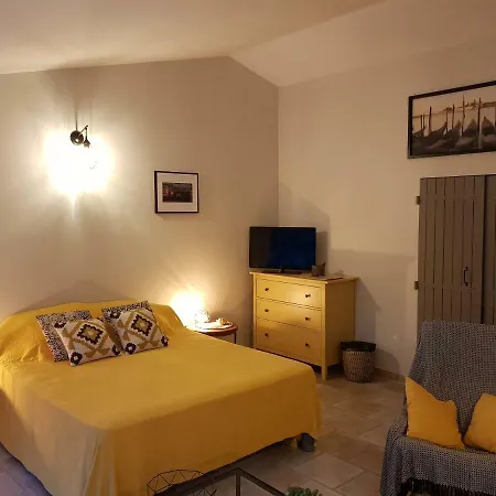 La Maison Dans L'olivette *