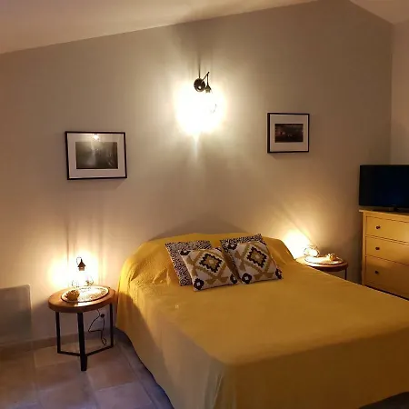 La Maison Dans L'olivette 오레종